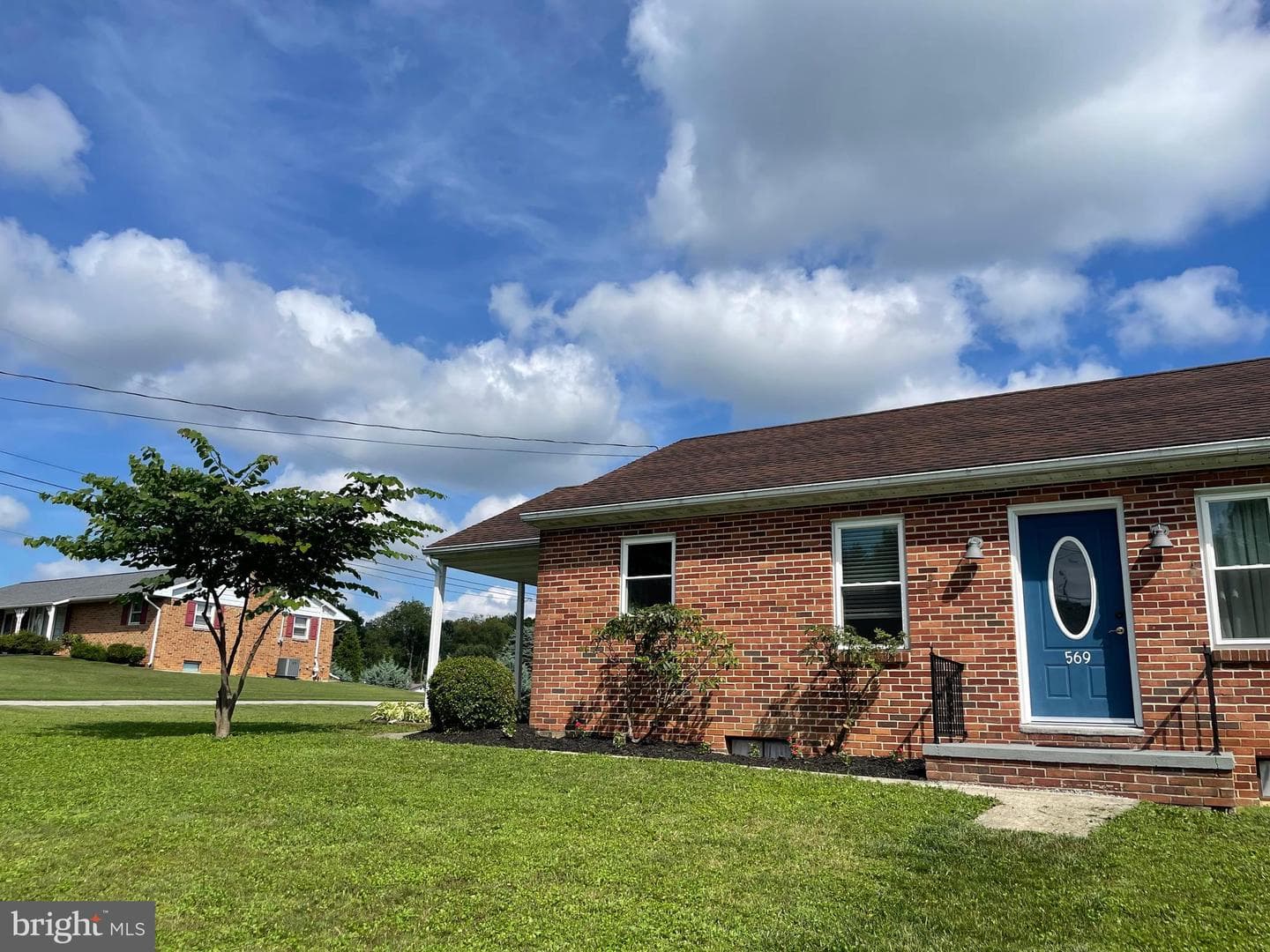 569 Sparton Road photo 6