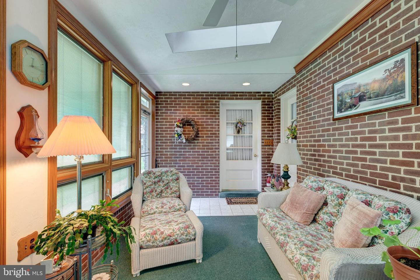 64 Hillcrest Drive photo 38