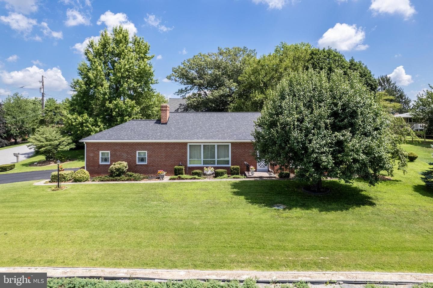 64 Hillcrest Drive photo 65
