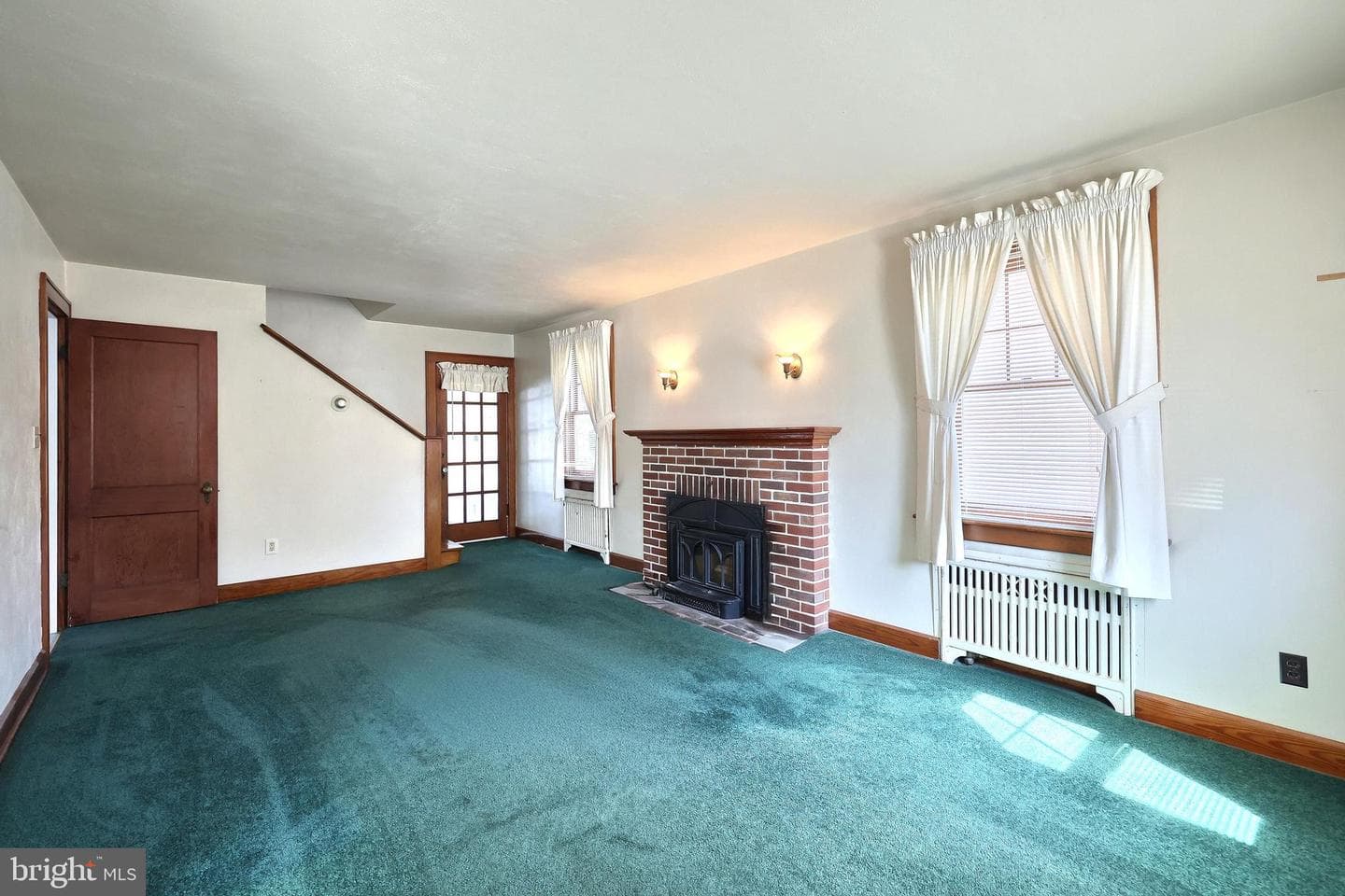 208 S Forney Avenue photo 14