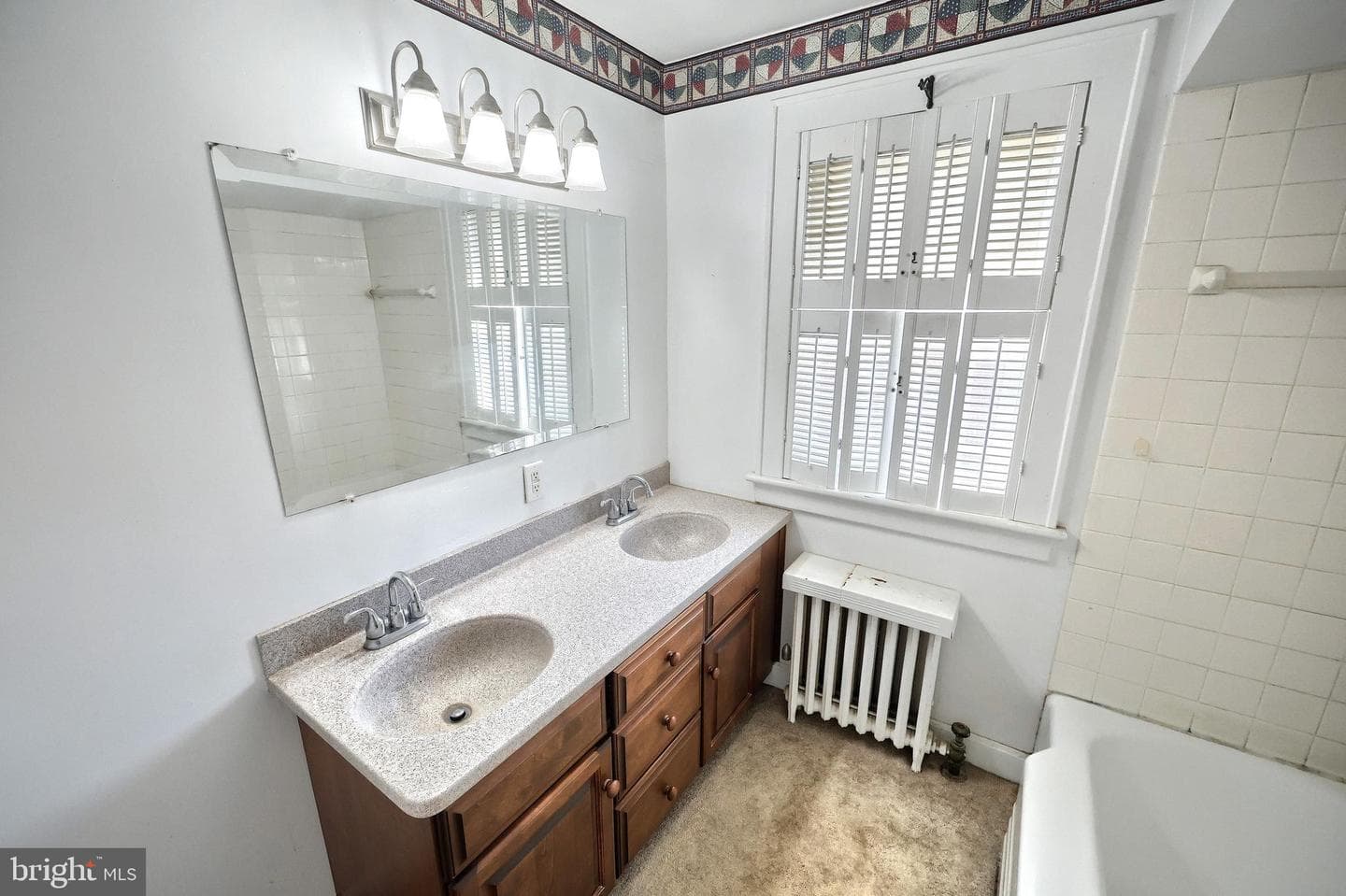 208 S Forney Avenue photo 25