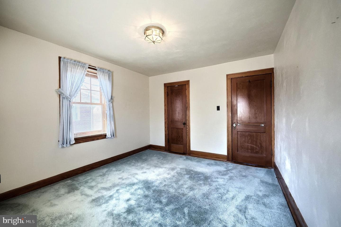 208 S Forney Avenue photo 28