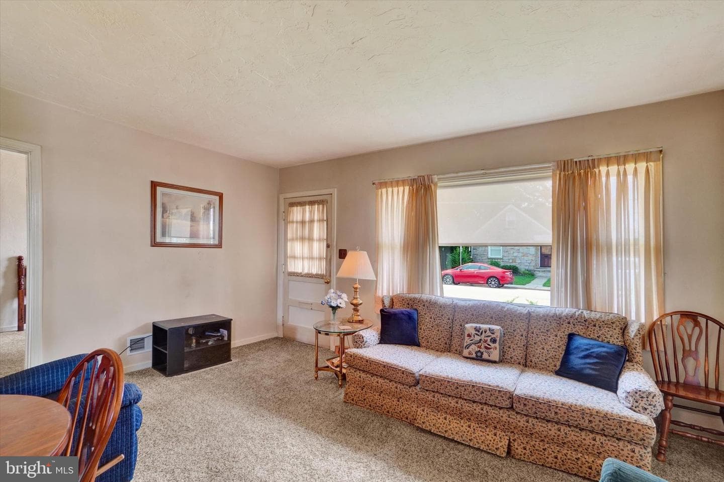 441 W Maple Street photo 3