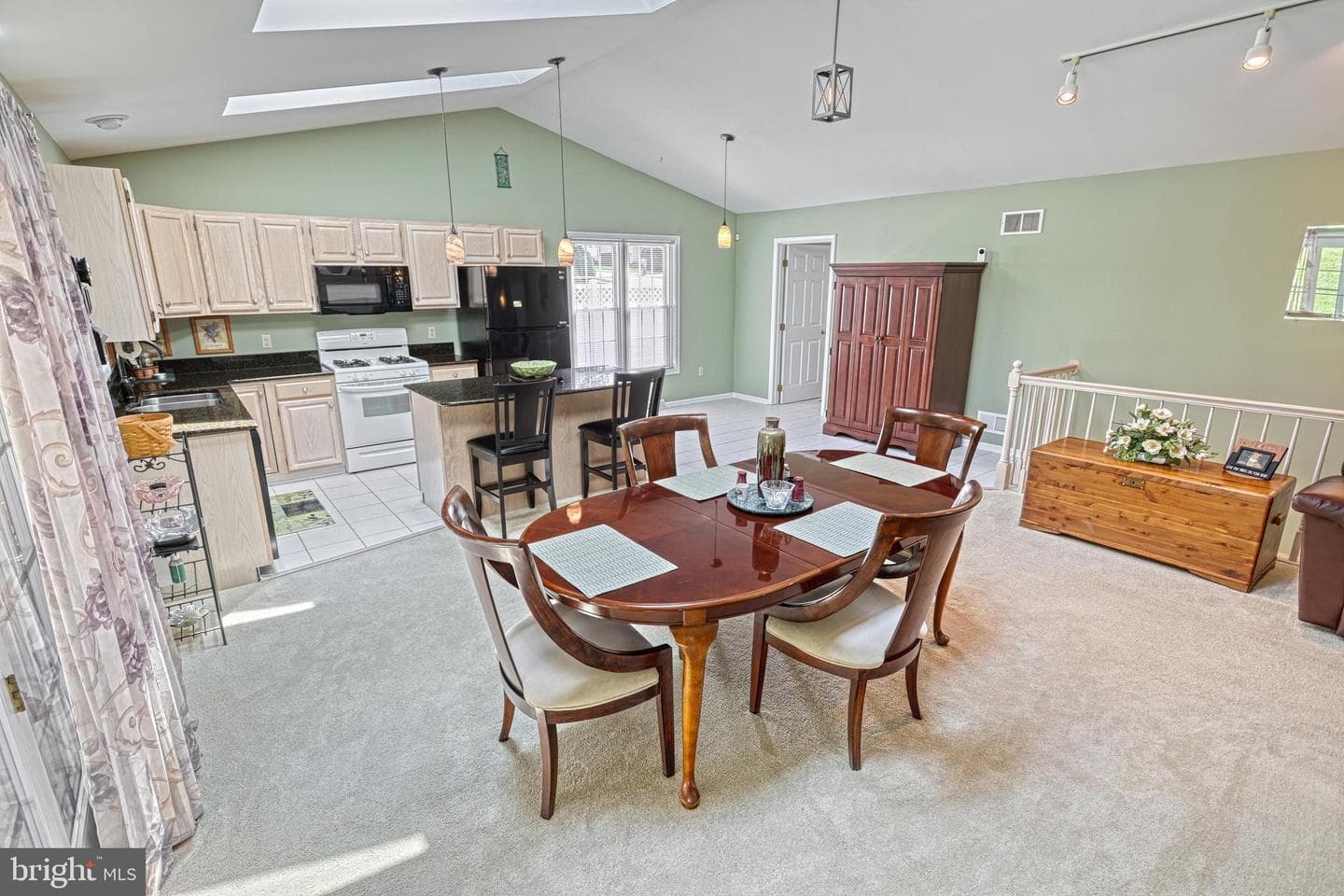 3349 Overview Drive photo 14