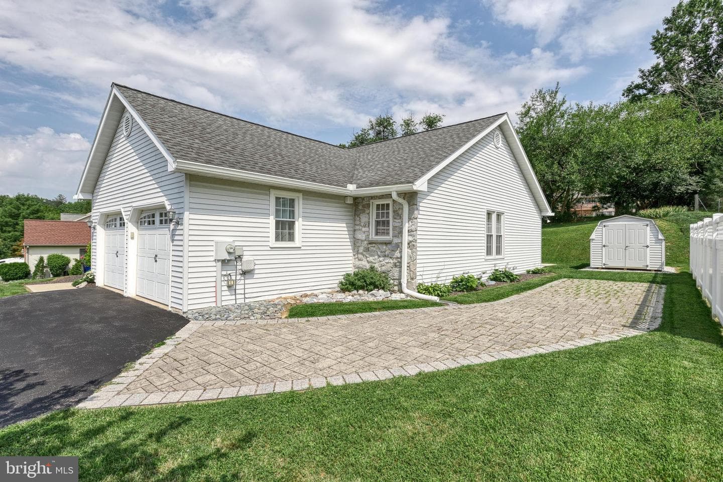 3349 Overview Drive photo 5