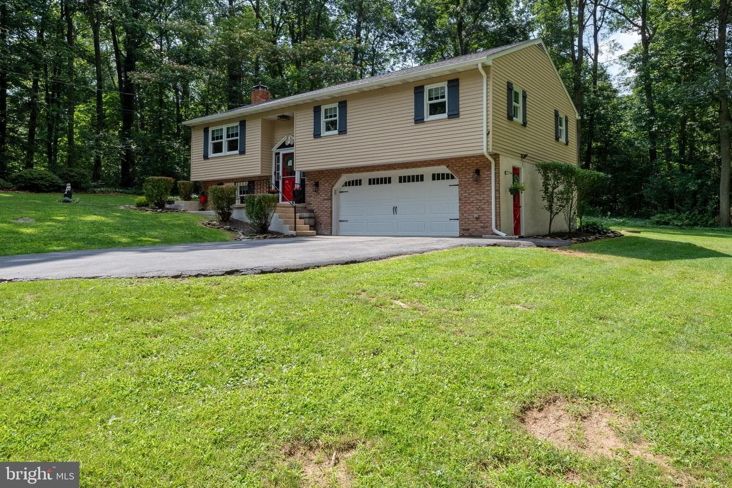 4378 Brush Lane photo 2