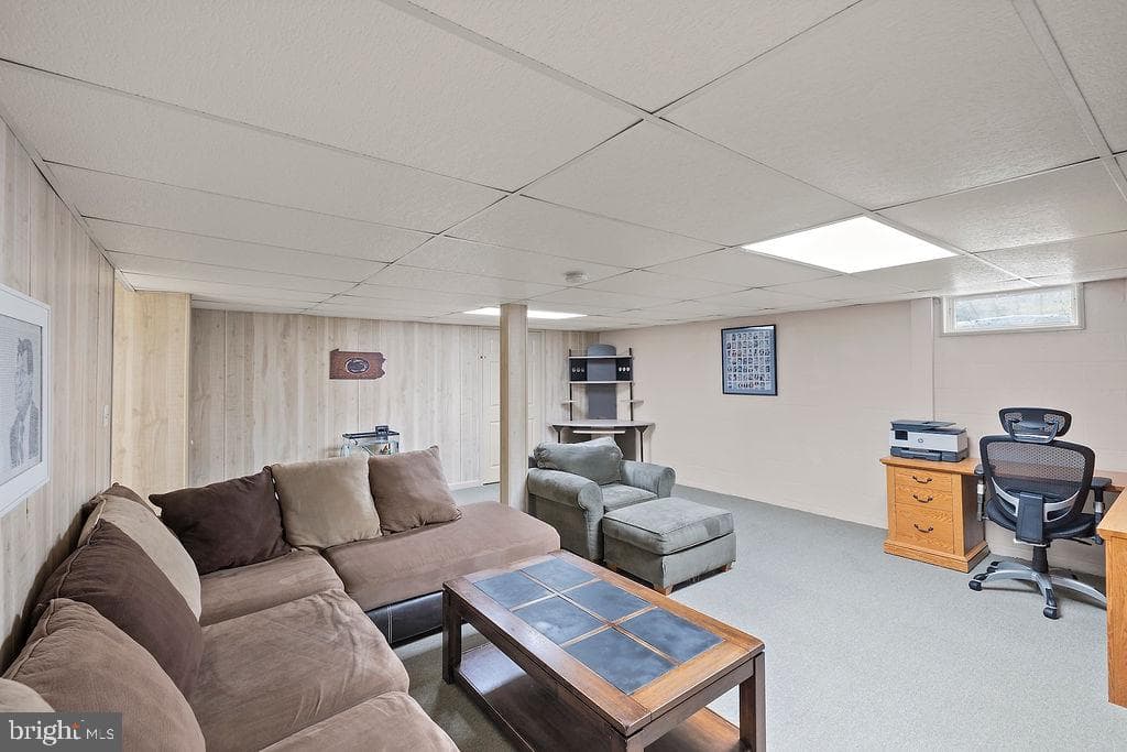 376 Wilson Avenue photo 67