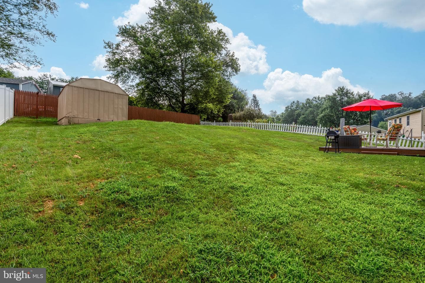 317 Brook Lane photo 33