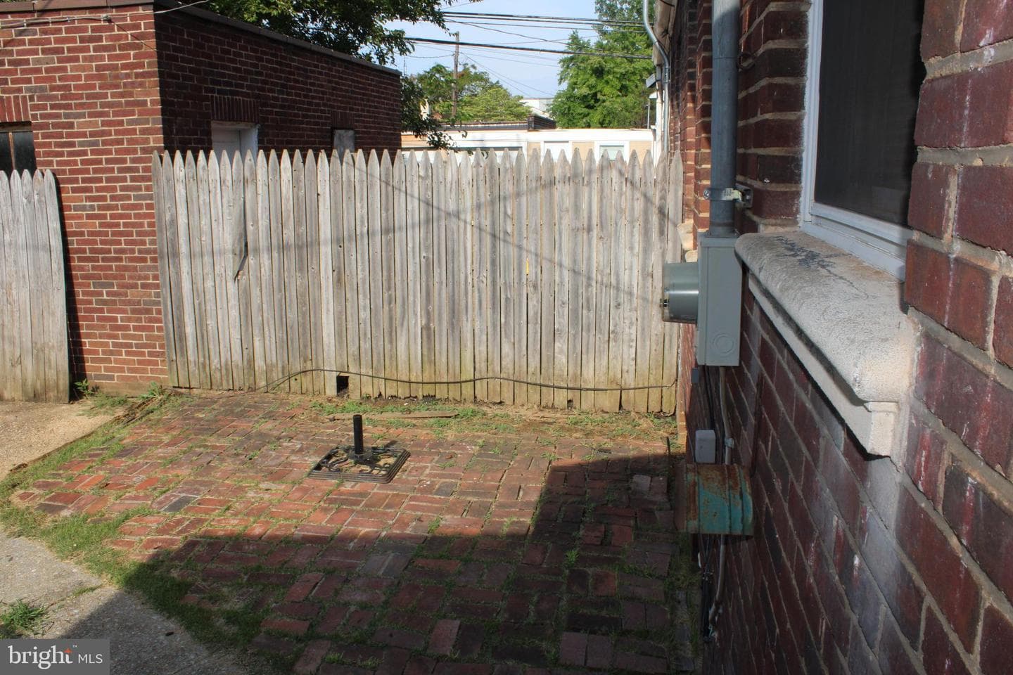 1110 E Jackson Street photo 11