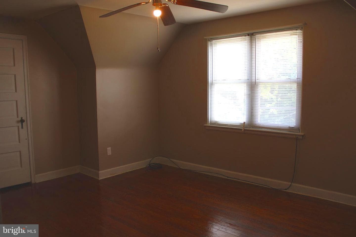 1110 E Jackson Street photo 18