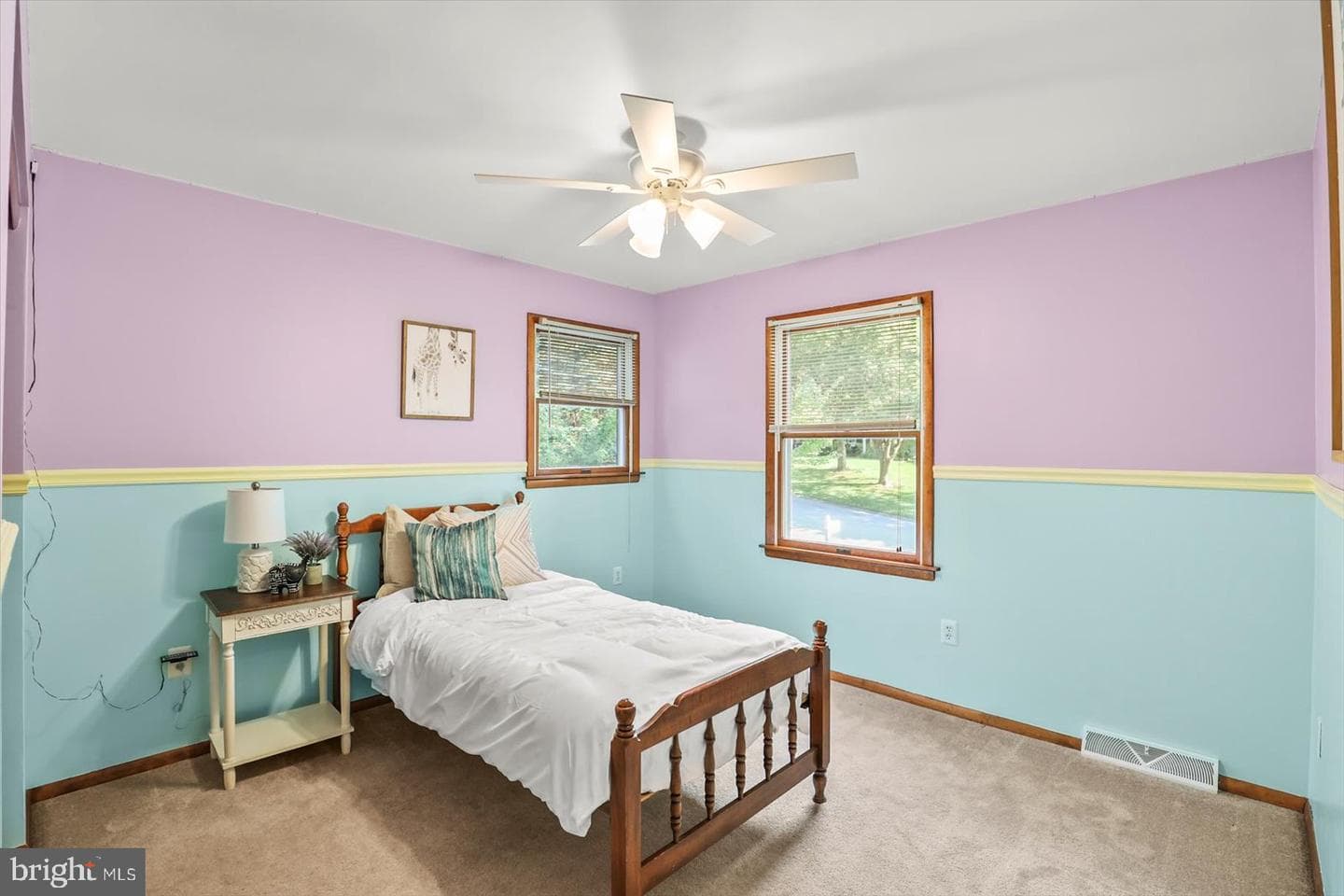 141 Windsor Court photo 31