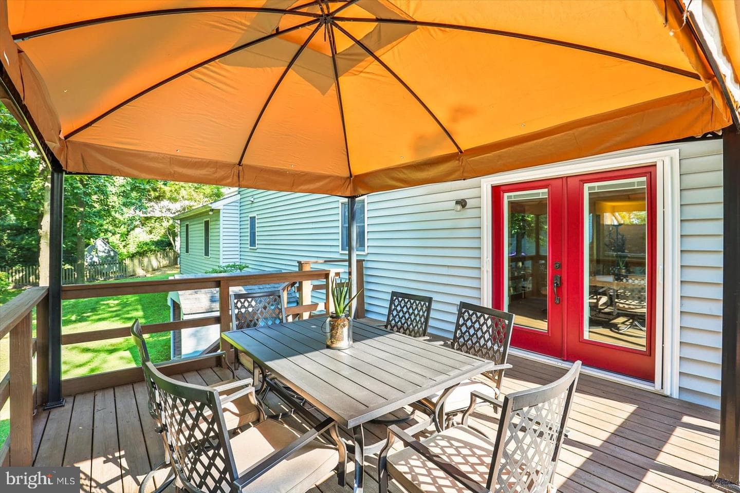 141 Windsor Court photo 36