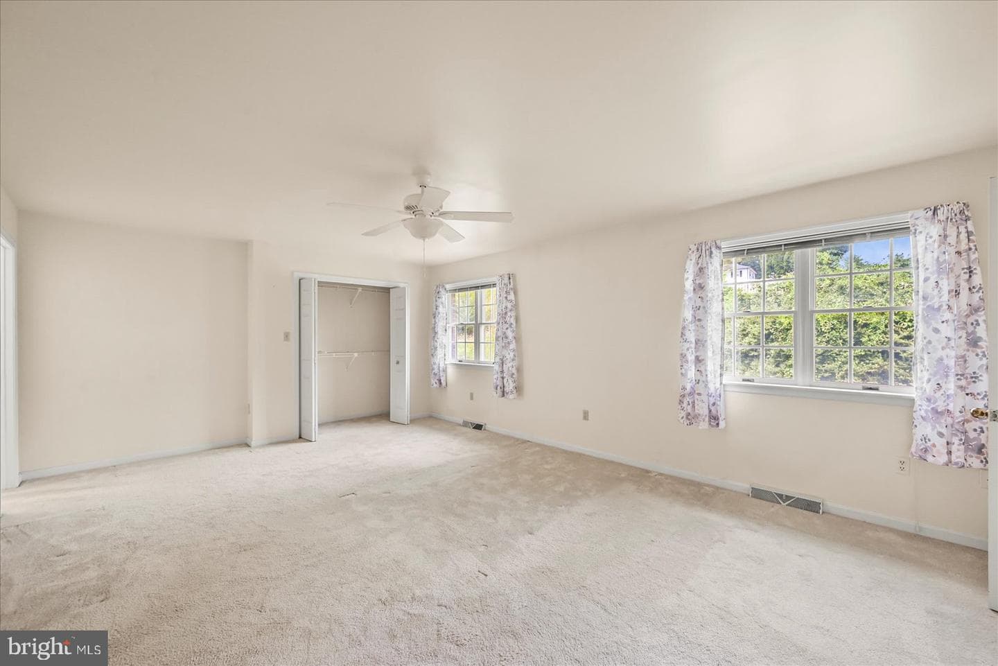 215 Wyntre Brooke Drive #1 photo 24
