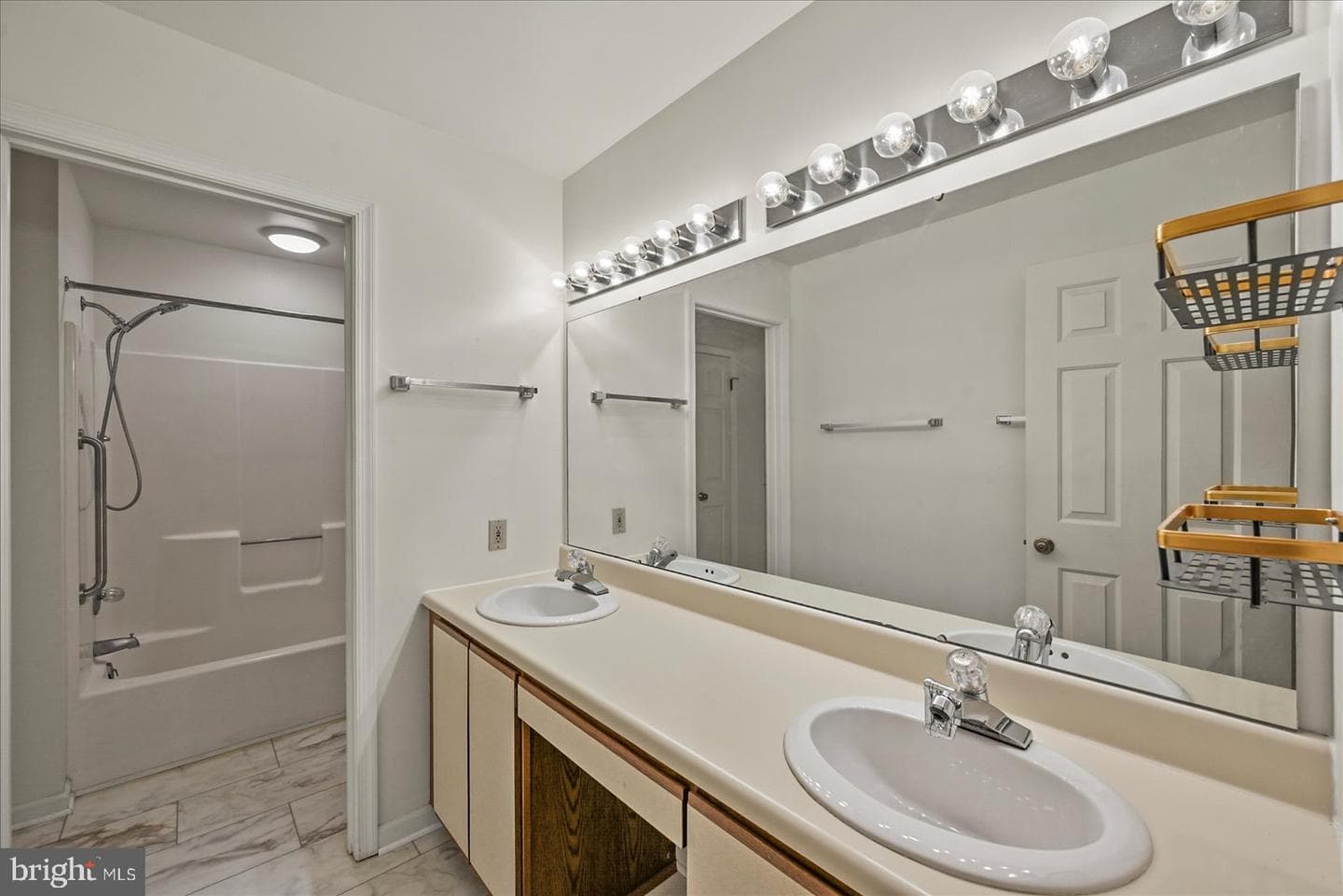 215 Wyntre Brooke Drive #1 photo 27
