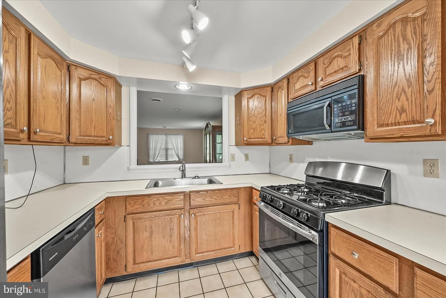 215 Wyntre Brooke Drive #1 photo 8