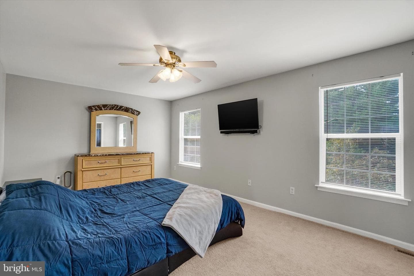 146 Martel Circle photo 16