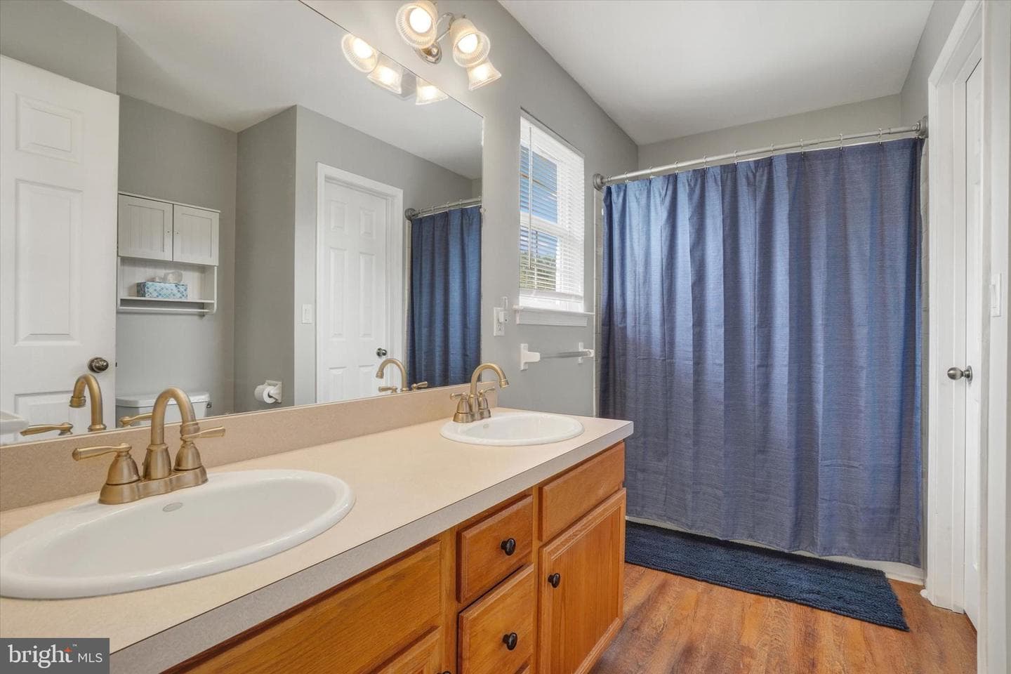 146 Martel Circle photo 17
