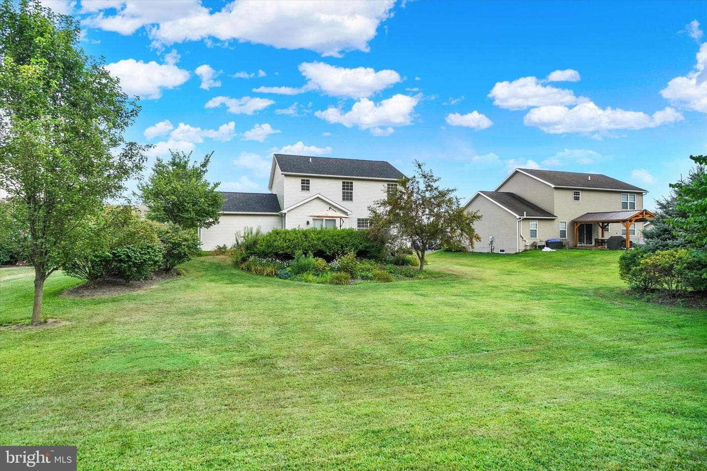 146 Martel Circle photo 20