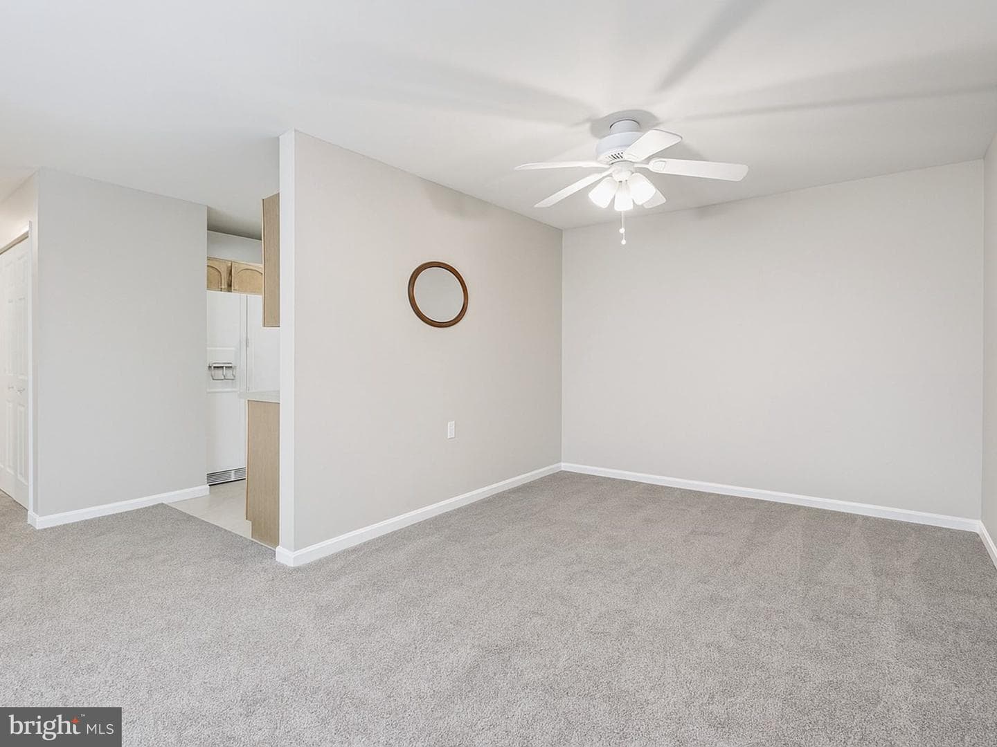 3220 Hub Court photo 4