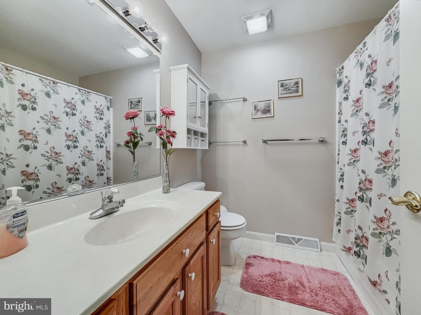 3220 Hub Court photo 6