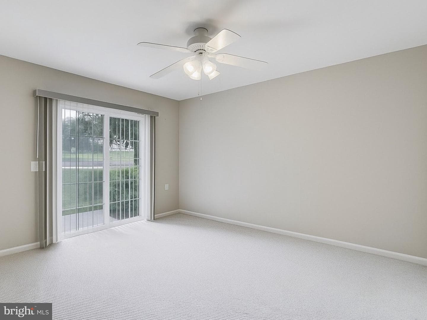 3220 Hub Court photo 8