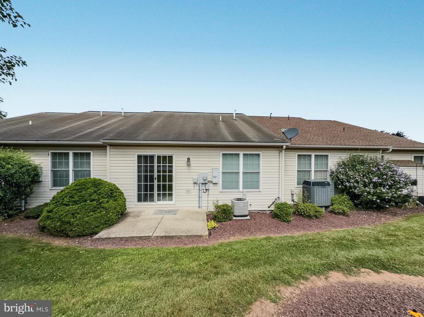 3220 Hub Court photo 9
