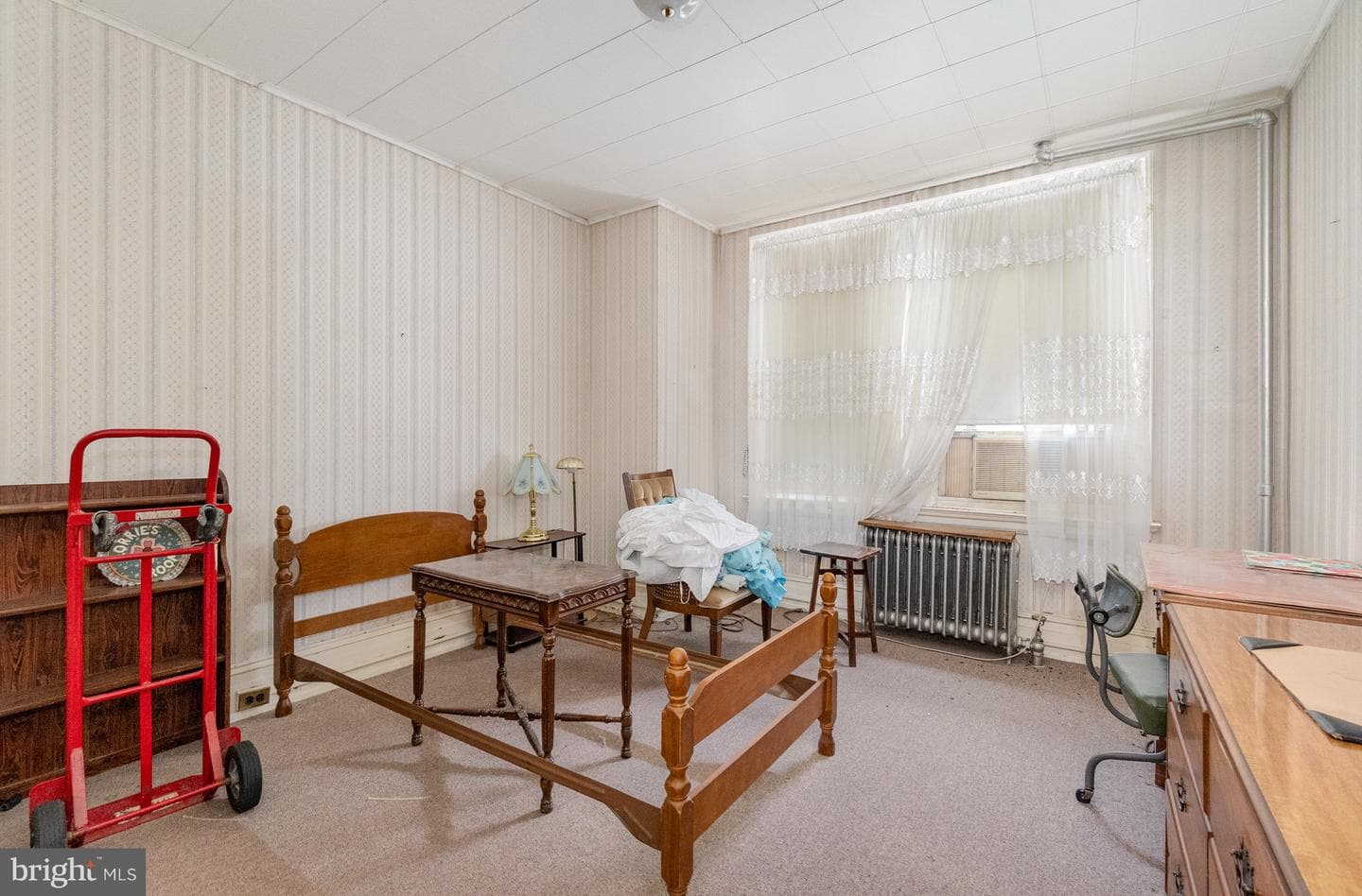 119 N George Street photo 64