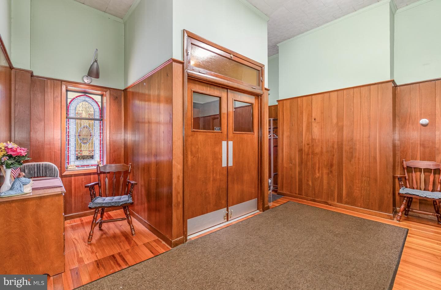119 N George Street photo 7