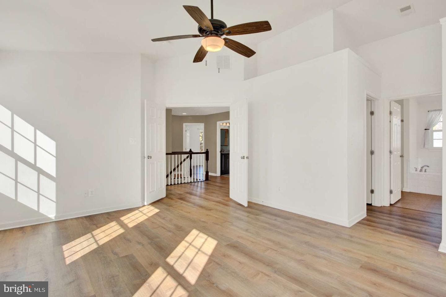 2040 Waterfall Drive photo 10
