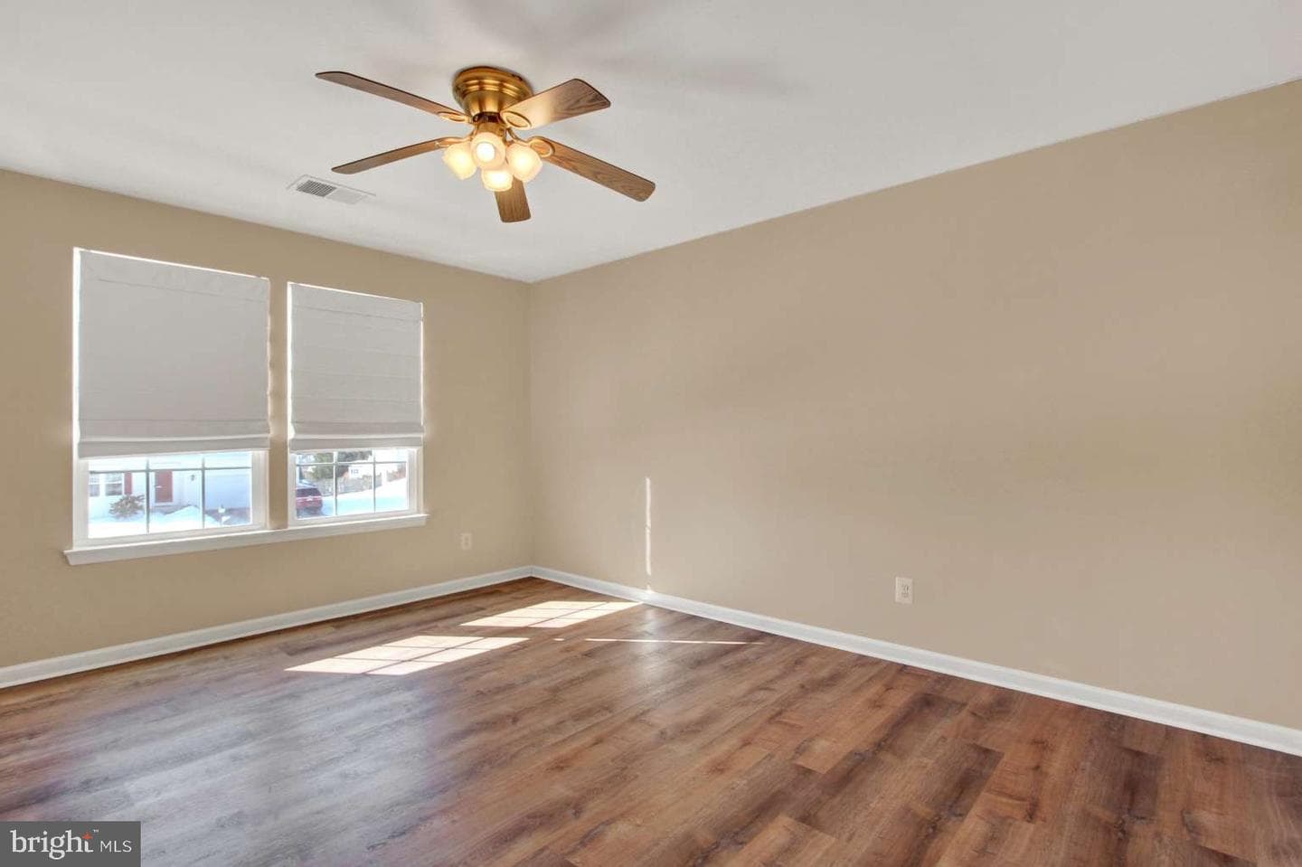 2040 Waterfall Drive photo 13