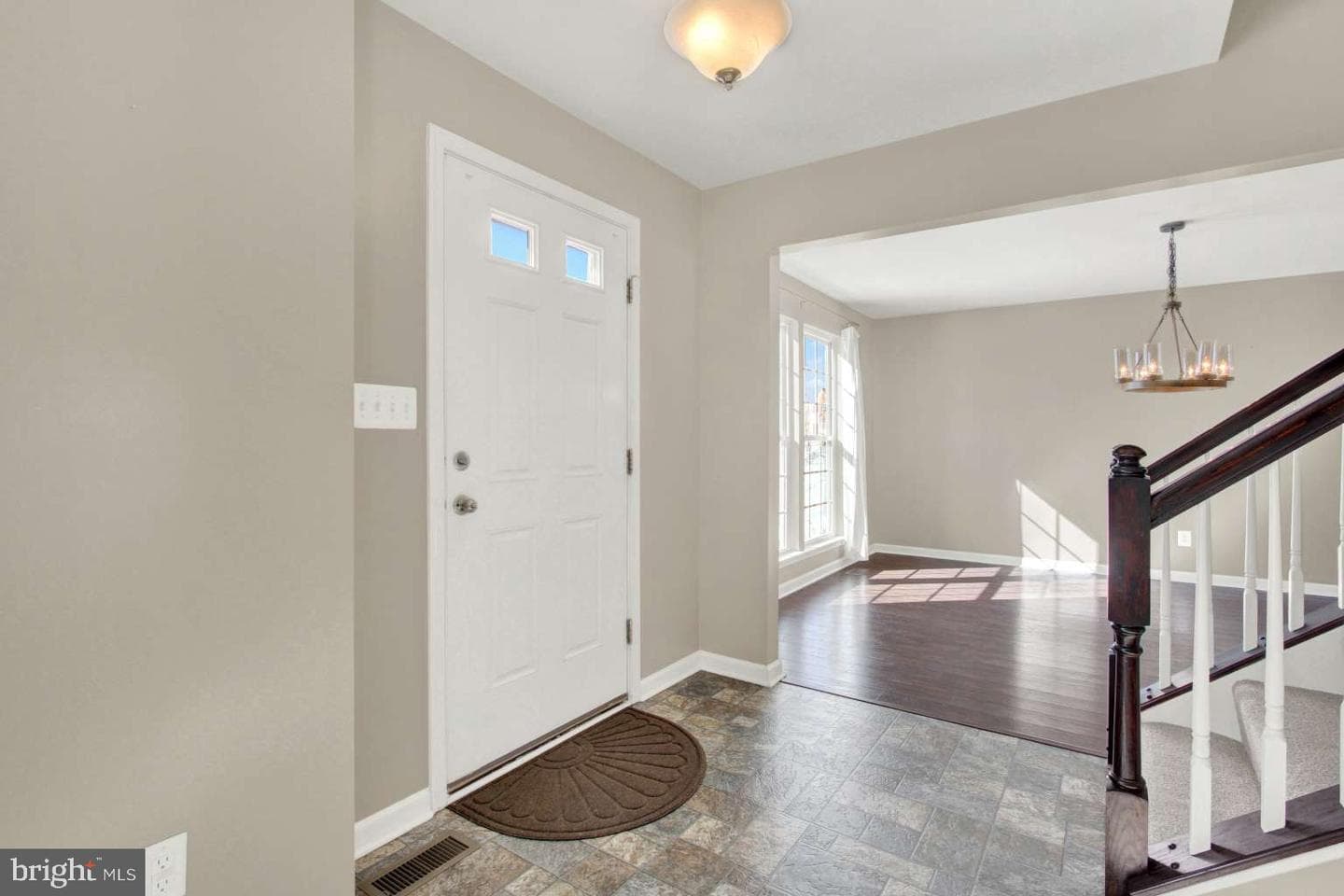 2040 Waterfall Drive photo 8