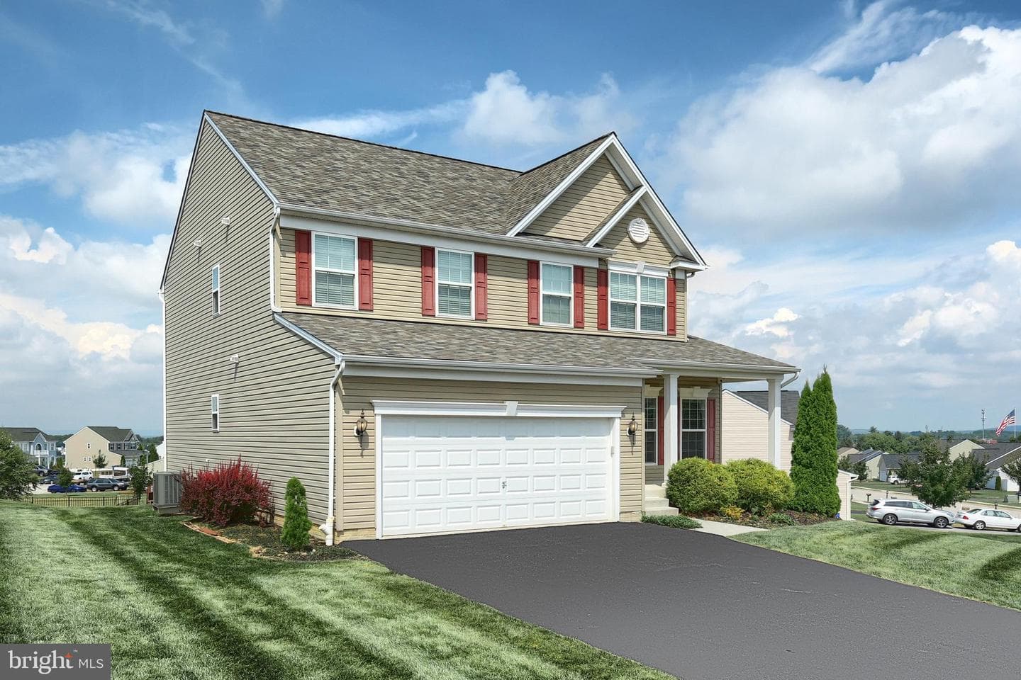 2317 Water Garden Drive photo 2