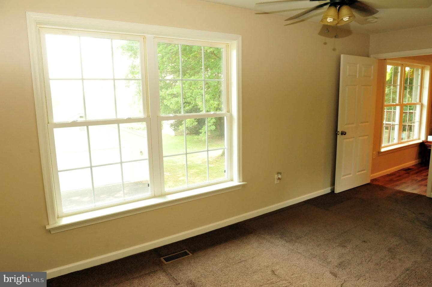 330 Cragmoor Road photo 10