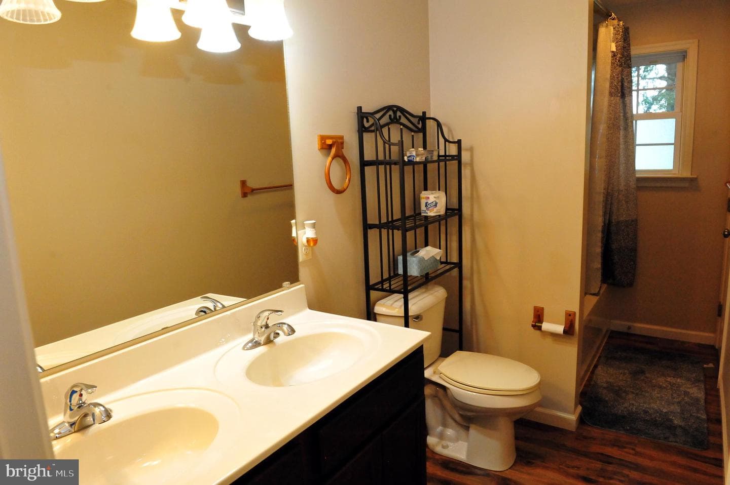 330 Cragmoor Road photo 14
