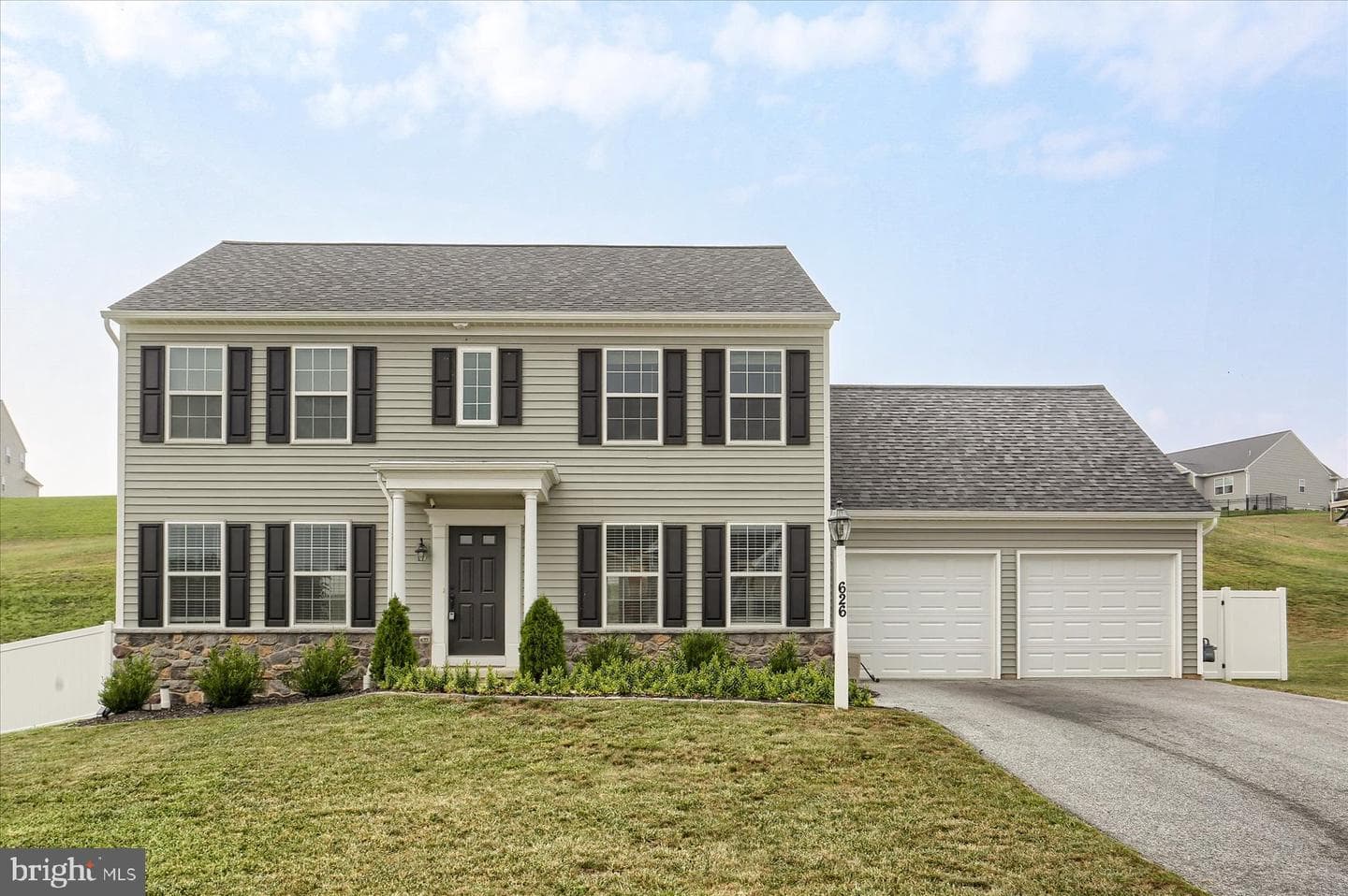 626 Rishel Drive photo 1