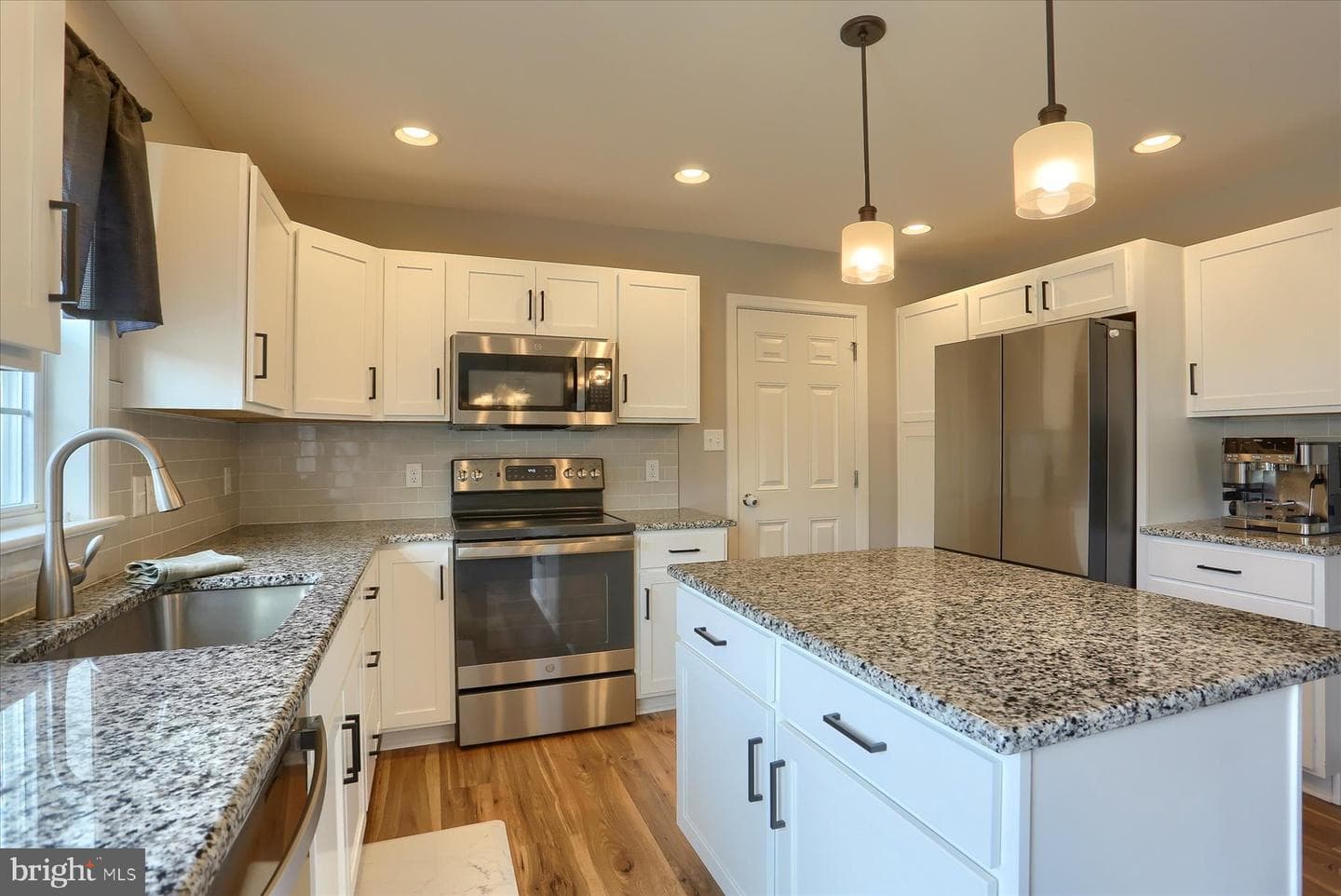 626 Rishel Drive photo 14