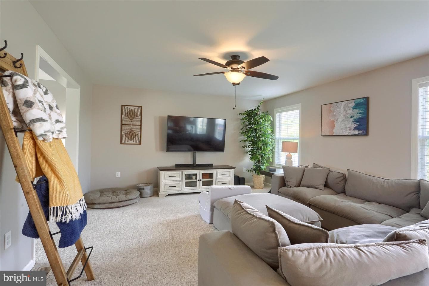 626 Rishel Drive photo 18