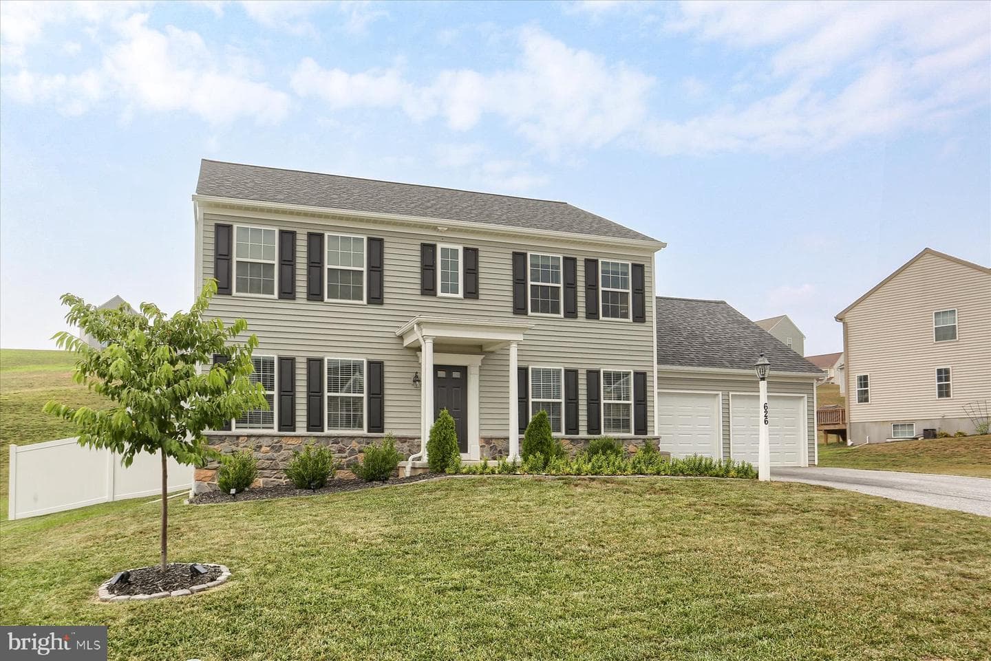 626 Rishel Drive photo 3