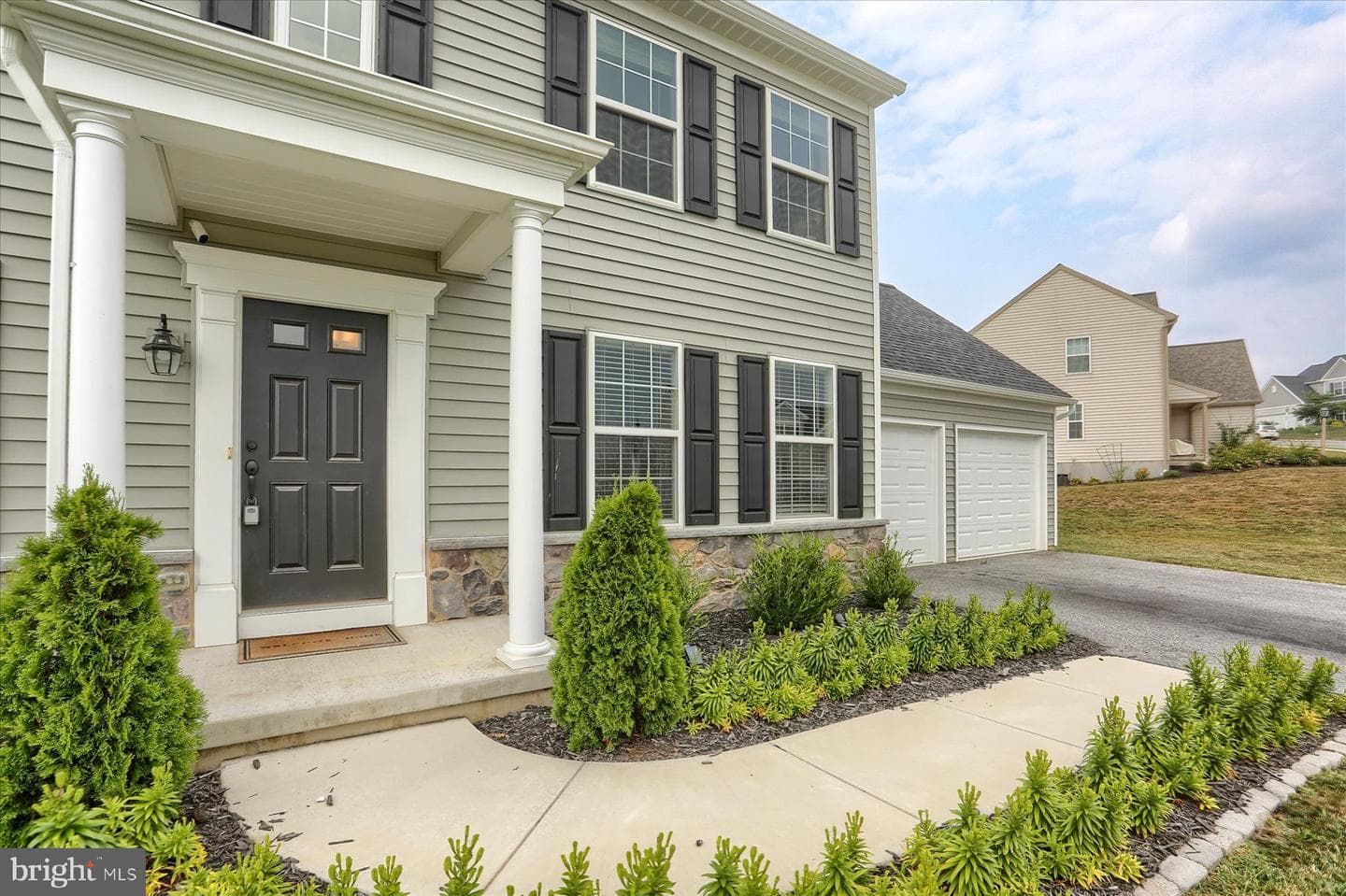 626 Rishel Drive photo 5