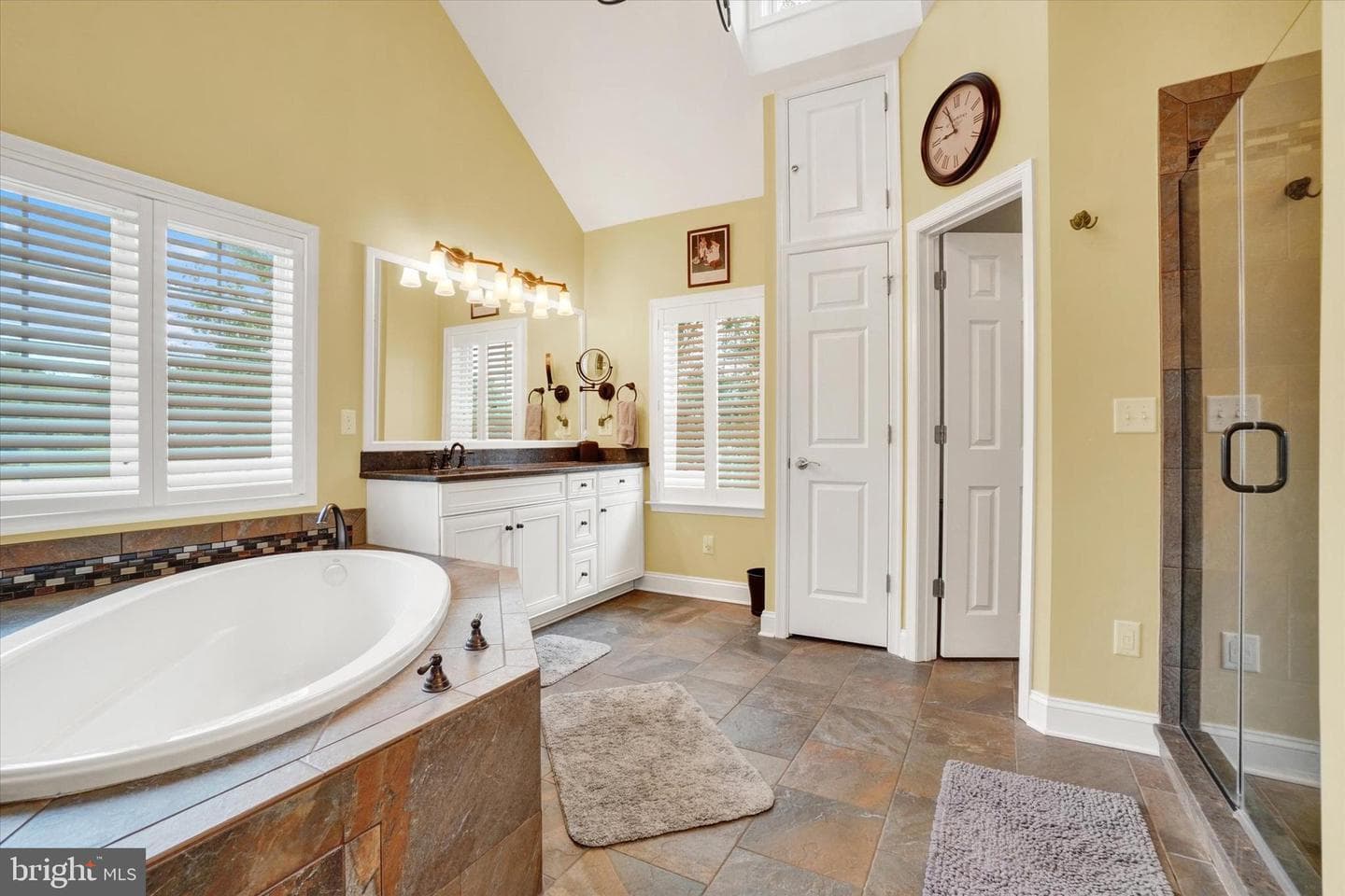 2010 Rosemill Court photo 27
