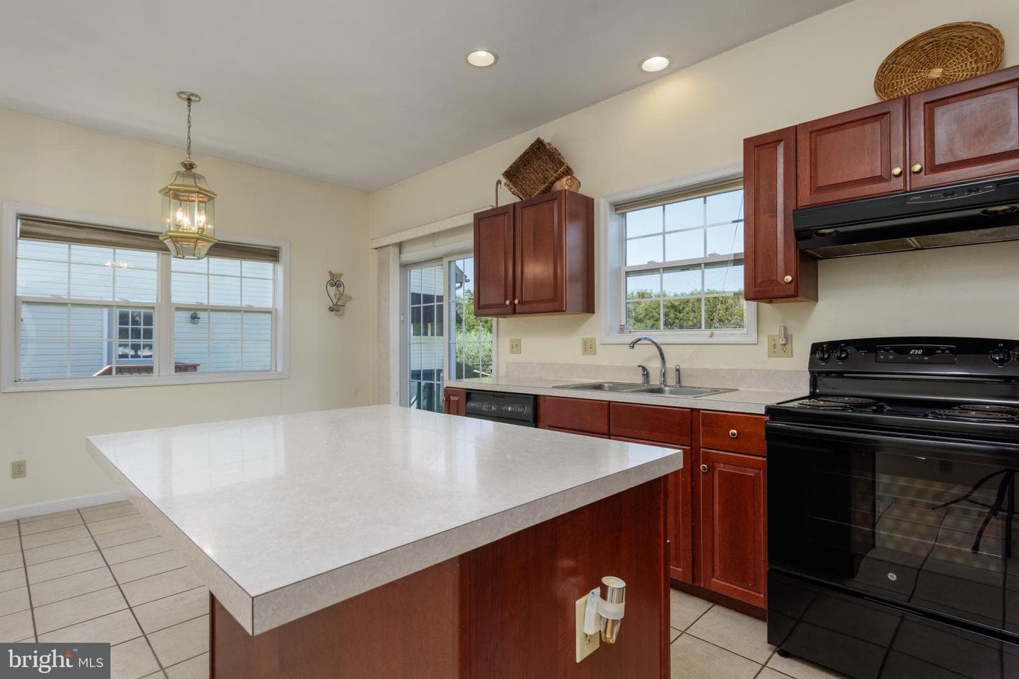 322 Fox Knoll Court photo 16