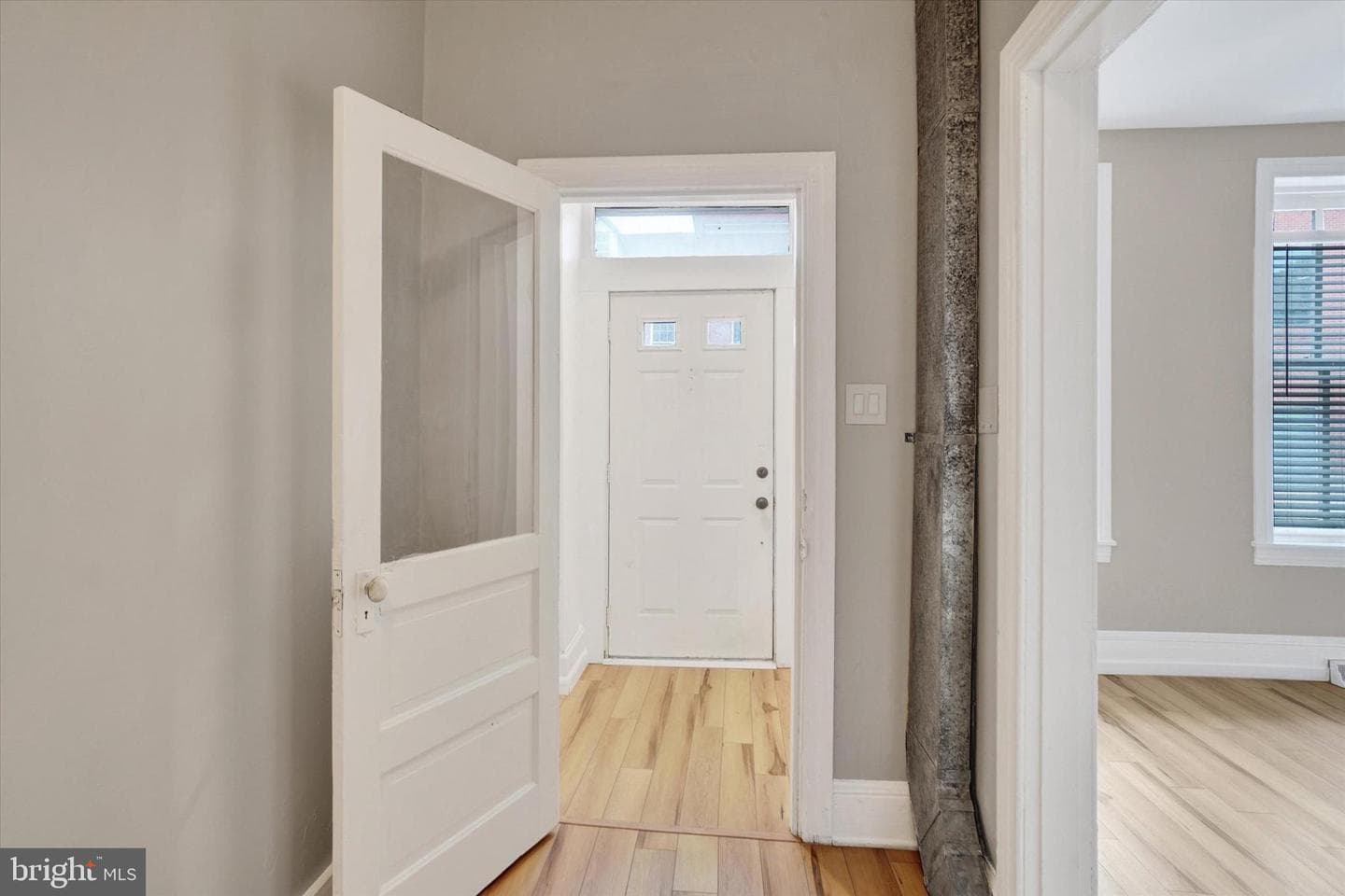 238 W Philadelphia Street photo 4