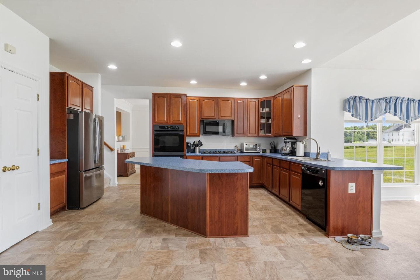 2538 Brownstone Court photo 7