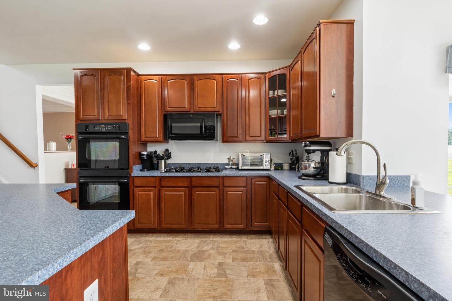 2538 Brownstone Court photo 9