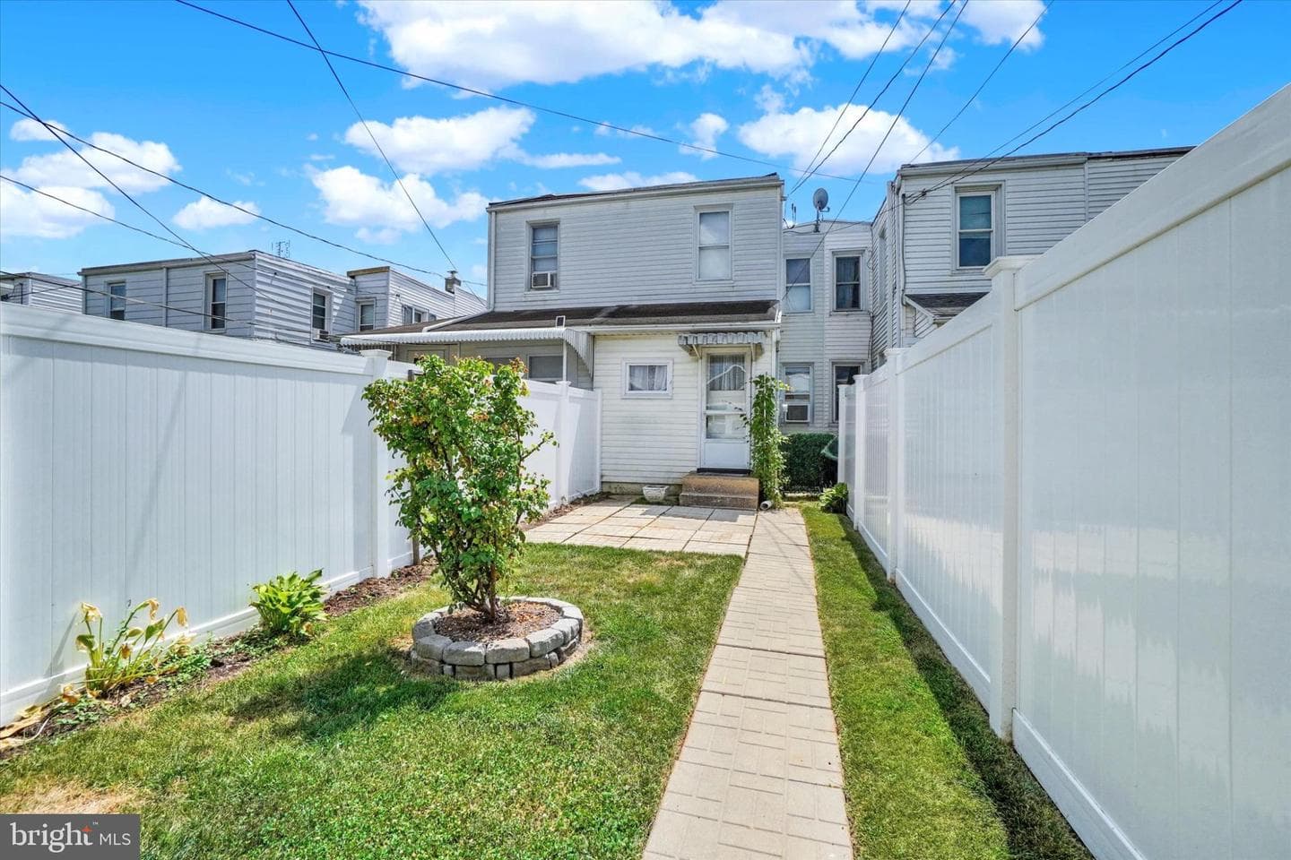 1735 Orange photo 16