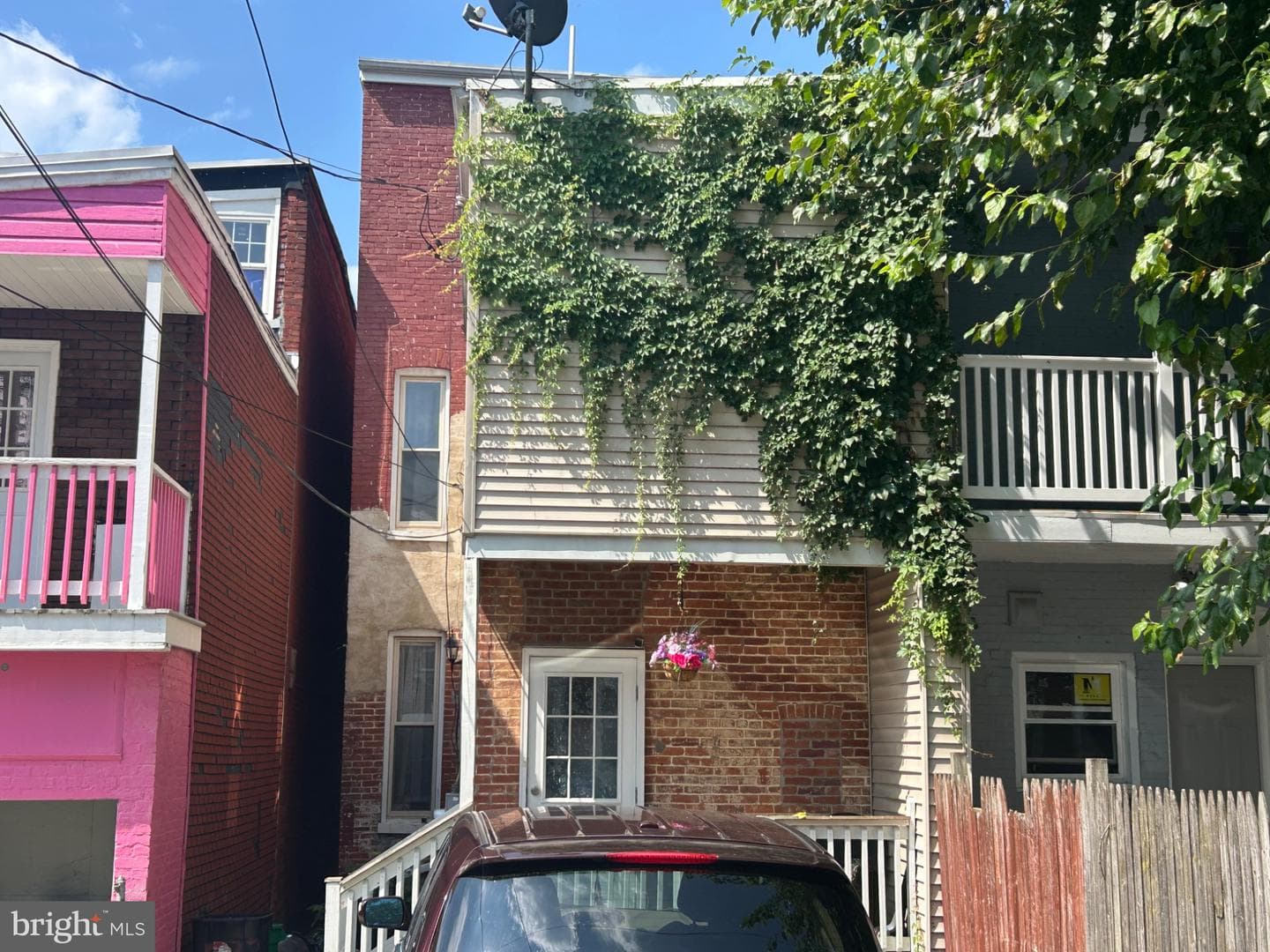 537 S Duke Street photo 14