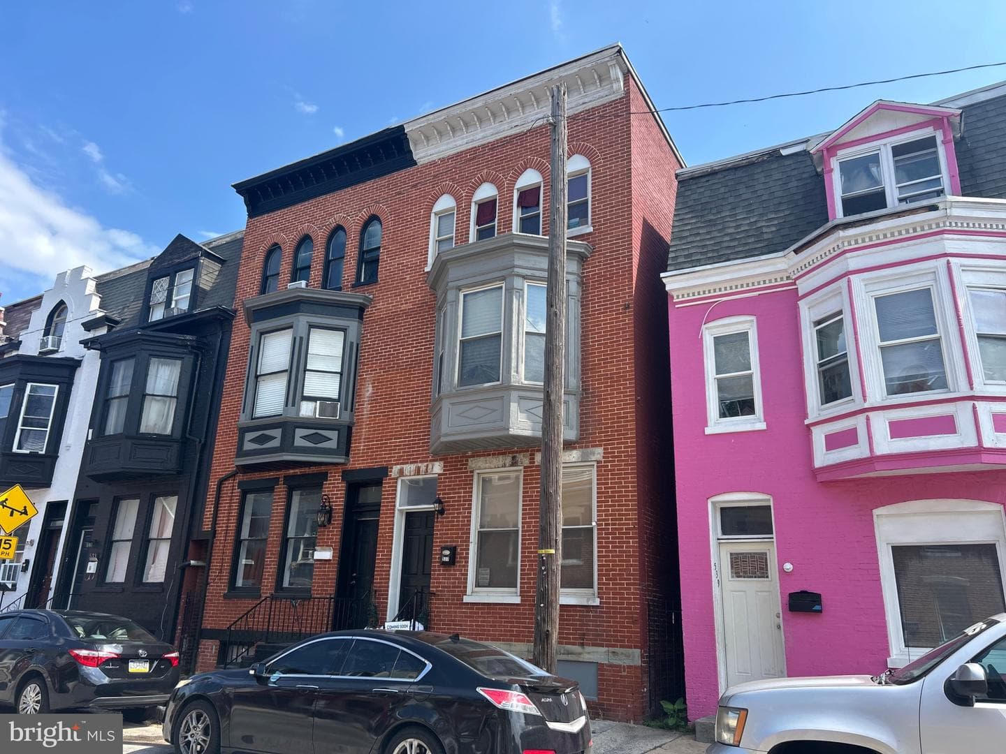 537 S Duke Street photo 2