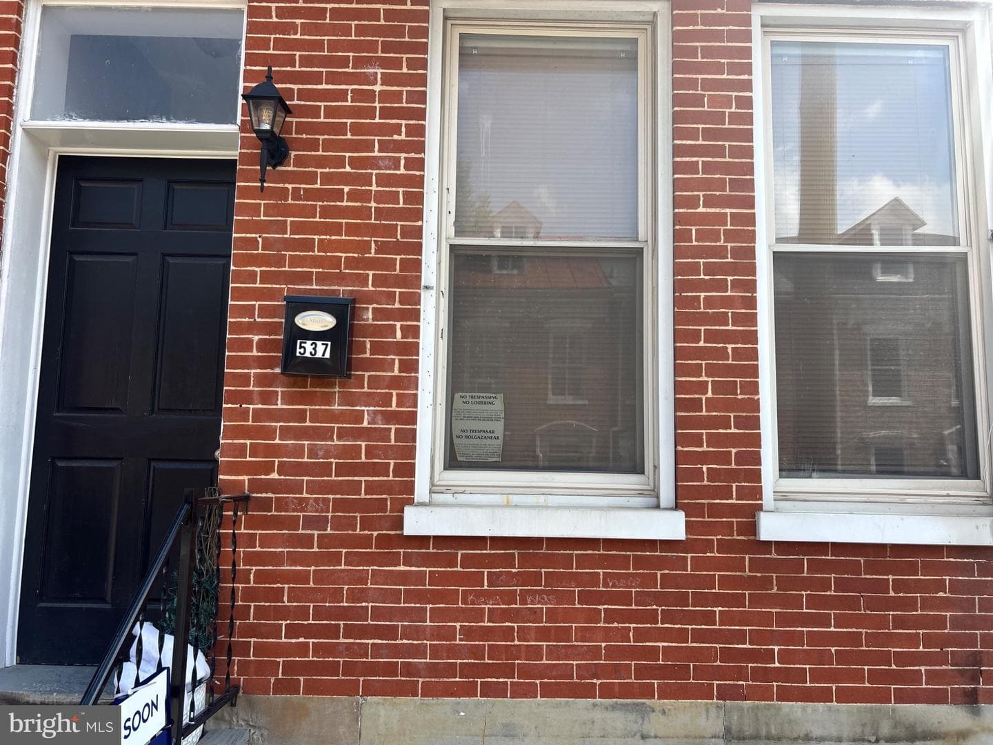 537 S Duke Street photo 5