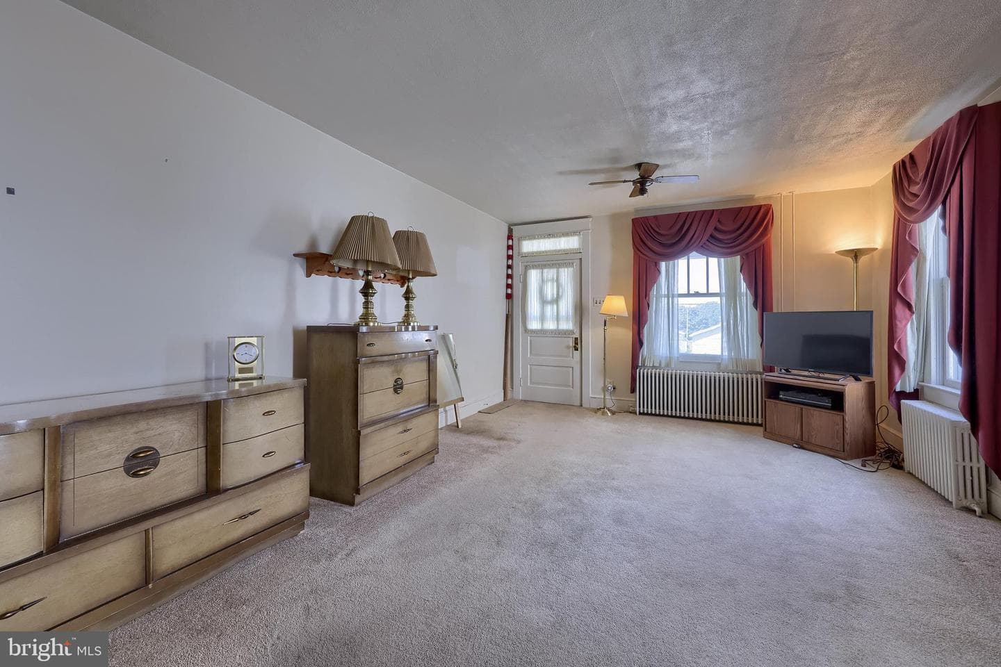 253 S Walnut Street photo 10