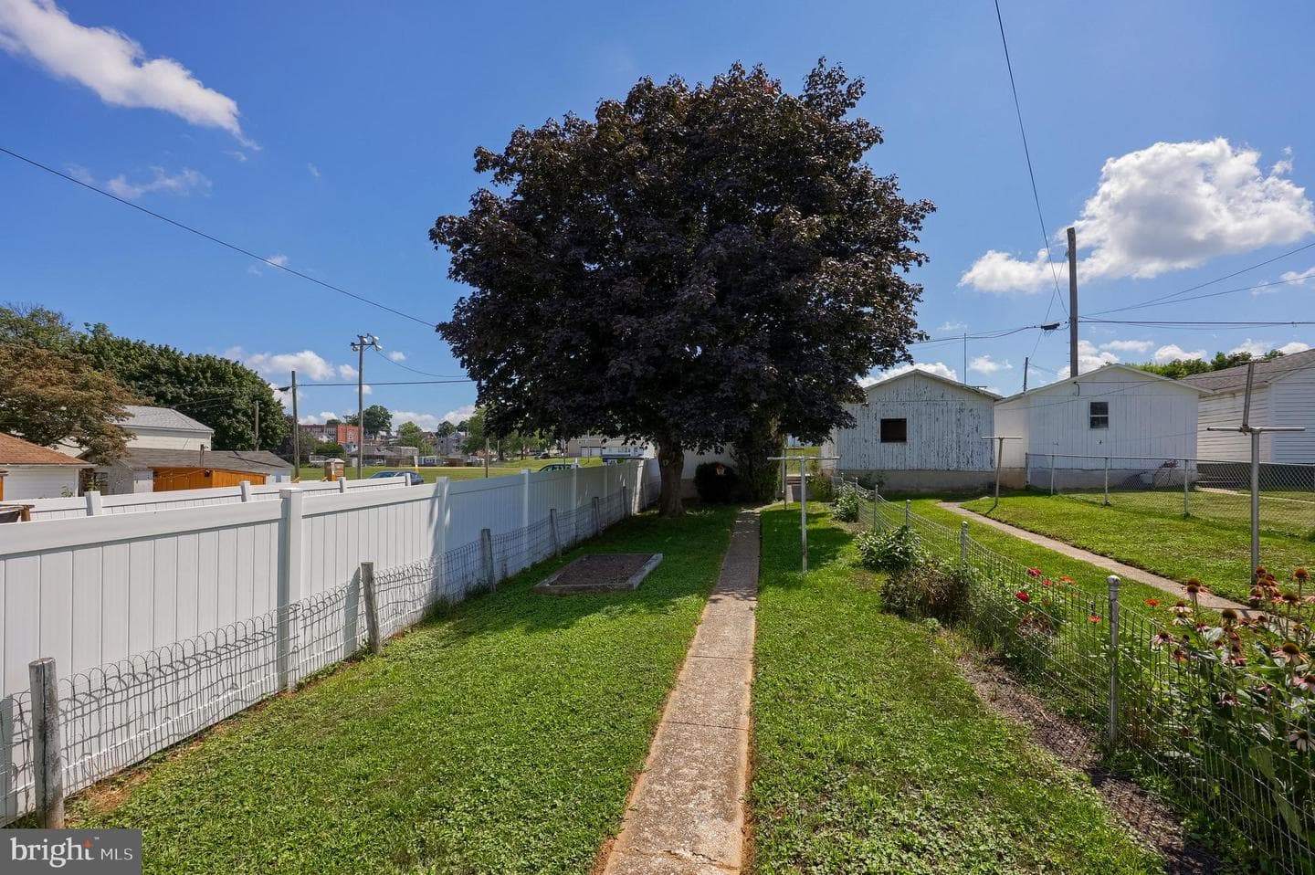 253 S Walnut Street photo 23